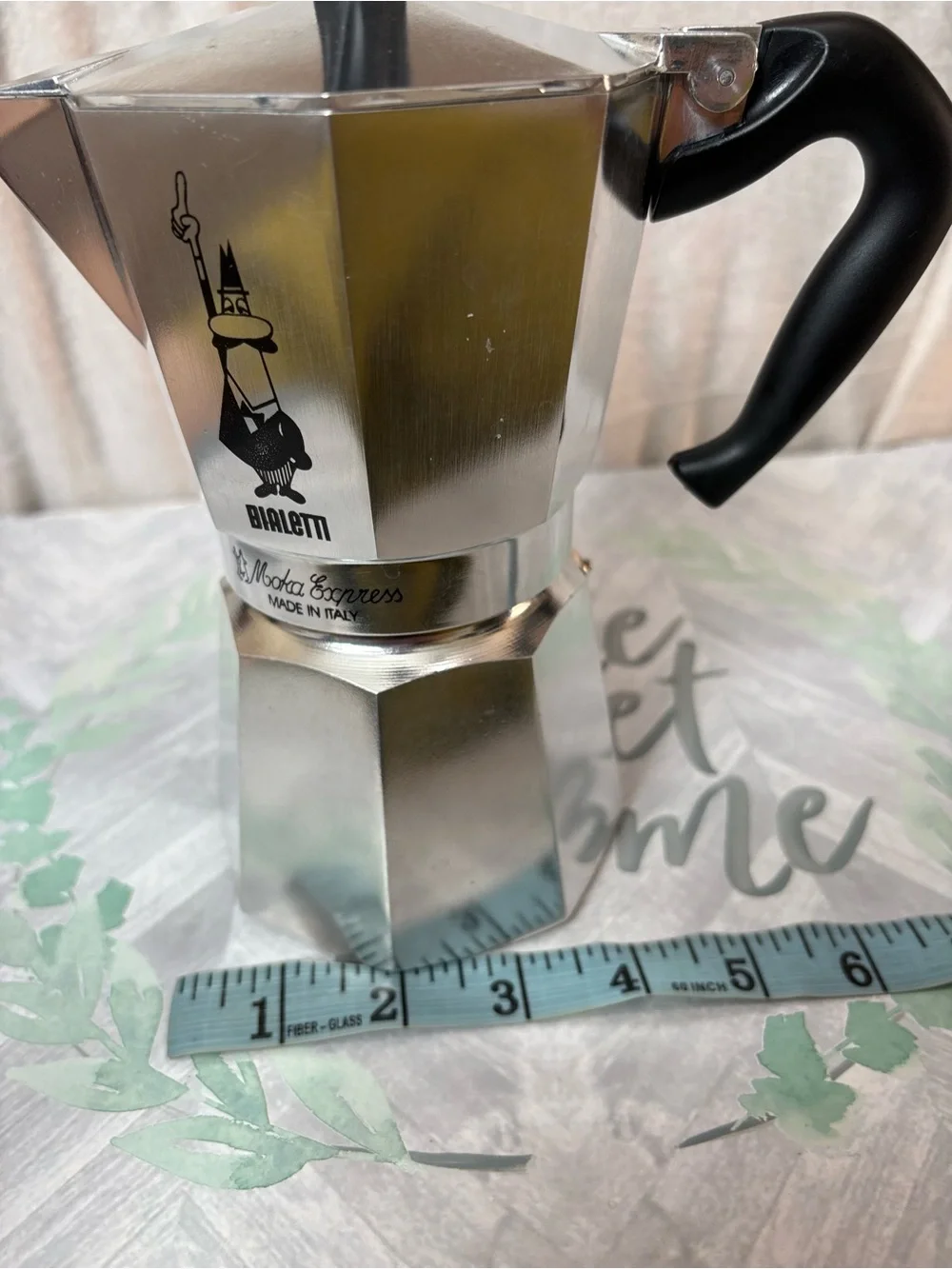 ☕ Bialetti Moka Express 6-Cup Stovetop Espresso Maker – Made in Italy